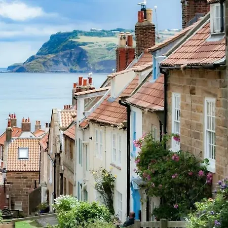 فندق Luxury Nautical Large - 2 Bedroom - Centre - Free Private Parking 4*