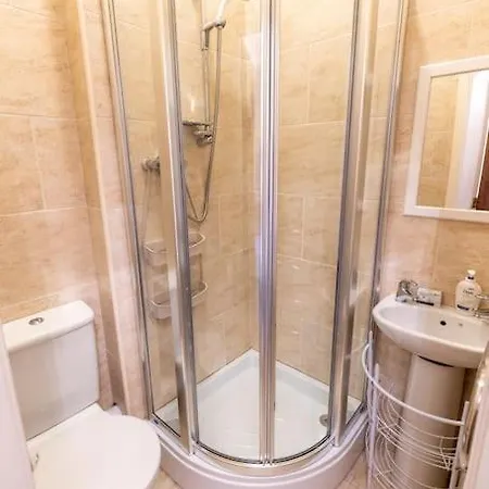 호텔 Luxury Nautical Large - 2 Bedroom - Centre - Free Private Parking
